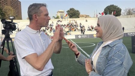 نائب السفير الألماني: الرياضة تجمع الشعوب.. وكأس العالم المقبل حدث استثنائي لبرلين