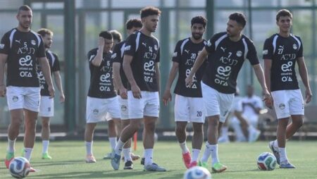 رئيس المتحدة للرياضة يستقبل منتخب روسيا استعدادا لمواجهة مصر وديا رئيس المتحدة للرياضة يستقبل منتخب روسيا استعدادا لمواجهة مصر وديا