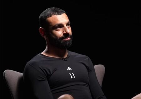 نجوم ليفربول السابقين ولوتشيانو سباليتي يودعون محمد صلاح برسائل عاطفية