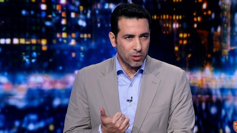 محمد أبو تريكة: الأهلي يفرح بـالبطولات فقط.. وجماهير الزمالك كانت تشتمني محمد أبو تريكة: الأهلي يفرح بـالبطولات فقط.. وجماهير الزمالك كانت تشتمني
