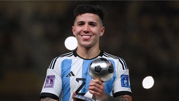 اهتمام ريال مدريد بإنزو فرنانديز يقلق تشيلسي اهتمام ريال مدريد بإنزو فرنانديز يقلق تشيلسي