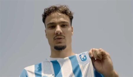 كاريوفا الروماني يوضح لـ بطولات موقف أسد الحملاوي من الانضمام لـ الأهلي كاريوفا الروماني يوضح لـ بطولات موقف أسد الحملاوي من الانضمام لـ الأهلي