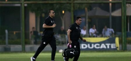 بلع لسانه.. الجهاز الطبي لمنتخب الشباب ينجح في إنقاذ لاعب عمان