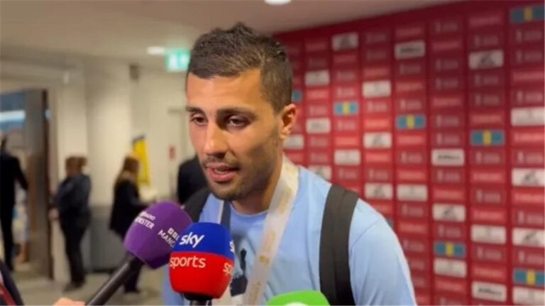 رودري: الفوز بكأس الاتحاد سيساعدنا في منافسة آرسنال على لقب الدوري رودري: الفوز بكأس الاتحاد سيساعدنا في منافسة آرسنال على لقب الدوري
