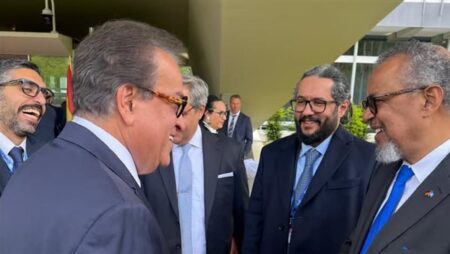 «عبدالغفار» يلتقى مدير منظمة الصحة العالمية لبحث التعاون وتطوير النظم الصحية