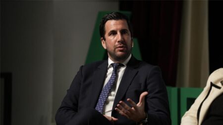 ريكيلمي يوضح موقفه من الترشح لرئاسة ريال مدريد ريكيلمي يوضح موقفه من الترشح لرئاسة ريال مدريد