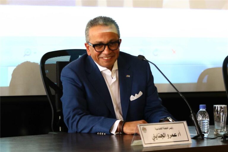 عمرو الجنايني يٌكشف موقف الزمالك من حل أزمة الـ18 قضية.. وصفقات الموسم الجديد عمرو الجنايني يٌكشف موقف الزمالك من حل أزمة الـ18 قضية.. وصفقات الموسم الجديد