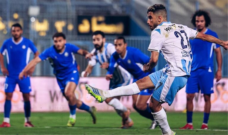 فيديو | بيراميدز يهزم سموحة ويضمن المشاركة في دوري أبطال إفريقيا رسميًا فيديو | بيراميدز يهزم سموحة ويضمن المشاركة في دوري أبطال إفريقيا رسميًا