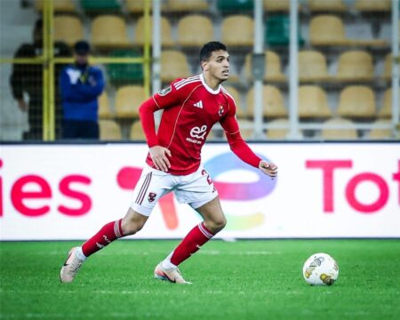 فيديو | طرد ياسين مرعي في مباراة الأهلي والمصري