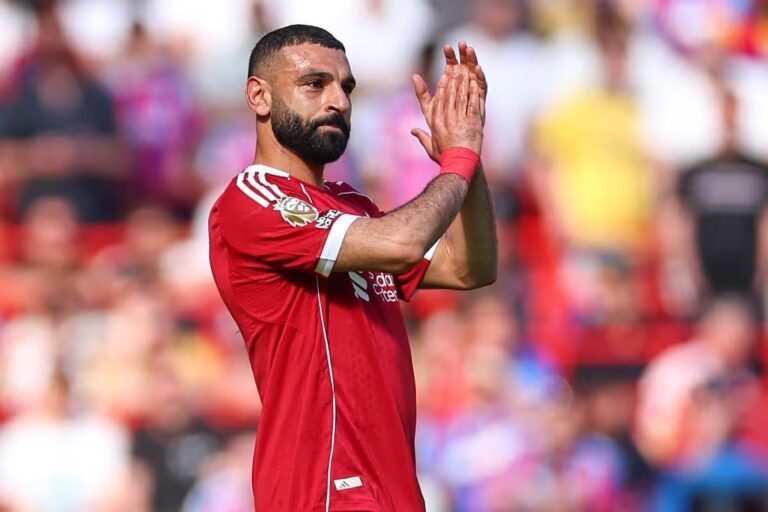 مسؤولو ليفربول عن محمد صلاح: كان يستحق شيئًا ما قبل رحيله مسؤولو ليفربول عن محمد صلاح: كان يستحق شيئًا ما قبل رحيله