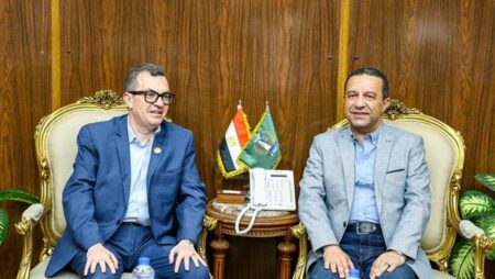 وزير التخطيط يعقد لقاء موسعا مع محافظ المنوفية لمناقشة الخطة الاستثمارية وجهود التنمية وزير التخطيط يعقد لقاء موسعا مع محافظ المنوفية لمناقشة الخطة الاستثمارية وجهود التنمية