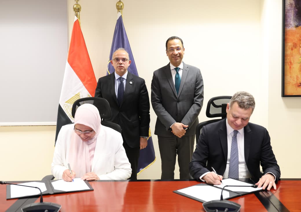 تعاون حكومي لدعم الصناعات التكنولوجية وتعزيز تنافسية مصر 1 تعاون حكومي لدعم الصناعات التكنولوجية وتعزيز تنافسية مصر