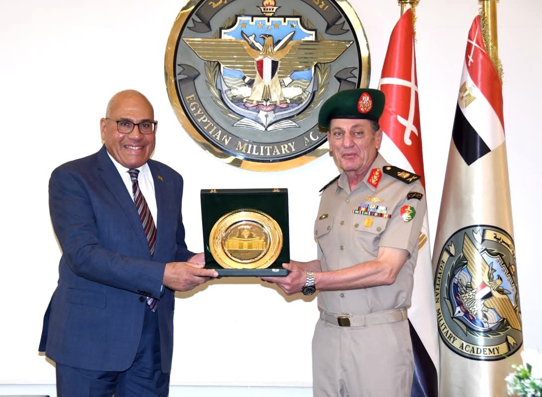الأكاديمية العسكرية المصرية توقع بروتوكول تعاون مع الهيئة العربية للتصنيع.. صور