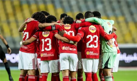 وكيل لاعب الأهلي لـبطولات: أجواء الفريق ليست جيدة.. ولدينا عروض من الخليج