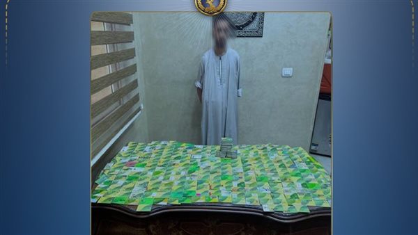 ضبط مدير مخبز بالبساتين لتجميعه 469 بطاقة تموينية ضبط مدير مخبز بالبساتين لتجميعه 469 بطاقة تموينية