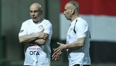 بين الماضي والحاضر .. حسام حسن يفوز علي روسيا لاعباً ومدرباً