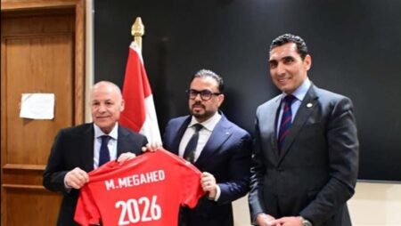 مجاهد يدعو الجماهير للالتفاف حول منتخب مصر قبل بدء مشواره في المونديال