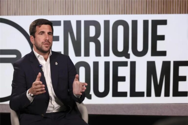 إنريكي ريكيلمي ينتقد برنامج بيريز: يدعو إلى خصخصة ريال مدريد.. وعلى الجميع الذهاب إلى التصويت