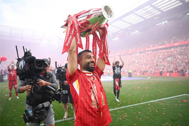 جارديان: خطاب محمد صلاح القوي أبرز التحديات أمام مدرب ليفربول الجديد