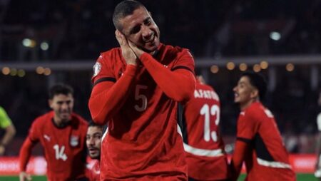 اتحاد الكرة يهنئ رامي ربيعة لفوزه بالدوري الإماراتي للمحترفين