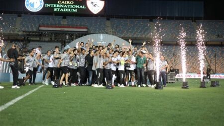 فوز الأهلى وتعادل بيراميدز يؤجلان اللقب للجولة الأخيرة.. سيناريو تتويج الزمالك بالدوري