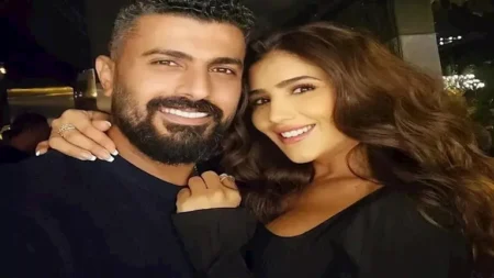 20 صورة رومانسية جمعت المخرج محمد سامي وزوجته الفنانة مي عمر 20 صورة رومانسية جمعت المخرج محمد سامي وزوجته الفنانة مي عمر