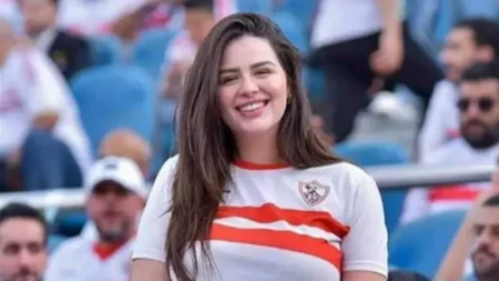 بينهن هنادي مهنا وسارة نخلة.. فنانات ظهرن بقميص نادي الزمالك