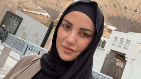ماء زمزم والسبحة.. درة تنشر 15 صورة لها أثناء أداء فريضة الحج