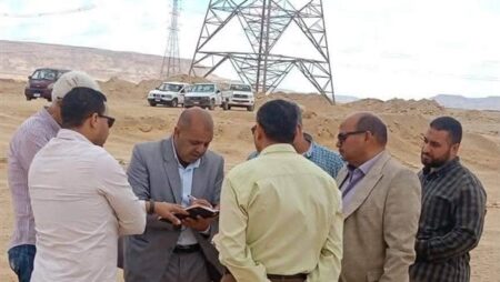 "نقل الكهرباء" تسرّع ربط مزارع بني سويف لدعم "مستقبل مصر"