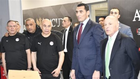 مدرب المنتخب يستقر على تشكيل المونديال والشناوي يعود للصورة لحراسة عرين الفراعنة