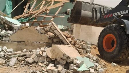 محافظ الجيزة: استرداد 920 فدانًا من أراضي الدولة بأطفيح ضمن الموجة الـ29 لإزالة التعديات