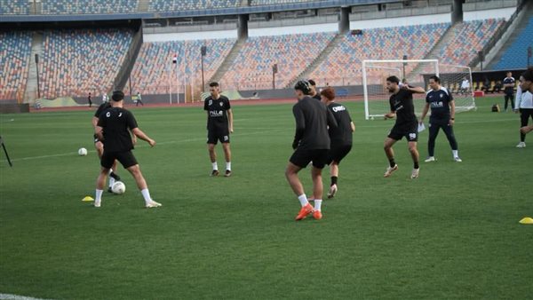 تخفيف الحمل البدنى للاعبى الزمالك استعدادا لمواجهة الحسم أمام سيراميكا تخفيف الحمل البدنى للاعبى الزمالك استعدادا لمواجهة الحسم أمام سيراميكا