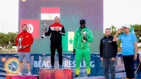 مصر تحصد 10 ميداليات في المصارعة الشاطئية وكأس البطولة للشباب في البطولة الأفريقية