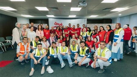 «إي آند مصر» تطلق مبادرة «فرحة العيد» لدعم الناجين من الحروق بالتعاون مع «أهل مصر» و«بنك الكساء المصري»