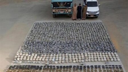 قيمتها 100 مليون جنيه.. الداخلية تضبط 1.5 طن مخدرات في السويس
