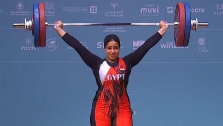ذهبية جديدة لرفع الأثقال المصرية.. ورحمة أحمد ترفع رصيد الفراعنة إلى 9 ميداليات عالمية