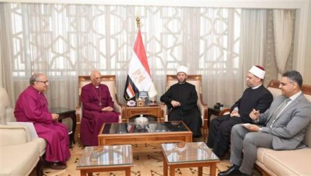 وزير الأوقاف يستقبل وفد الكنيسة الأسقفية الأنجليكانية للتهنئة بعيد الأضحى