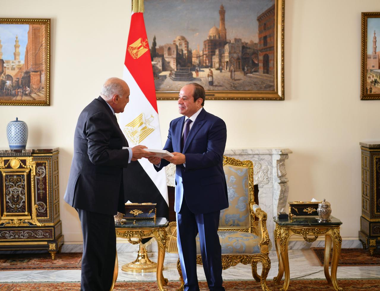 تفاصيل لقاء السيسي مع وزيري خارجية الجزائر وتونس.. صور