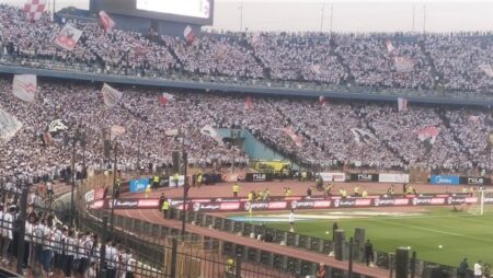 انطلاق قمة الدوري.. الزمالك والأهلي في مواجهة الحسم
