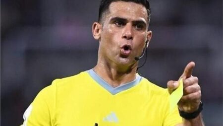 محمد معروف حكما لمباراة كهرباء الإسماعيلية وطلائع الجيش