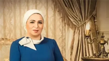 السيدة انتصار السيسي في عيد العمال: نُثمن عطاء عمال مصر ودورهم في دعم مسيرة التنمية السيدة انتصار السيسي في عيد العمال: نُثمن عطاء عمال مصر ودورهم في دعم مسيرة التنمية