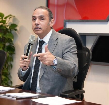 مد فترة تقديم القوائم الدورية للشركات المقيدة بالبورصة المصرية حتى 15 يونيو المقبل