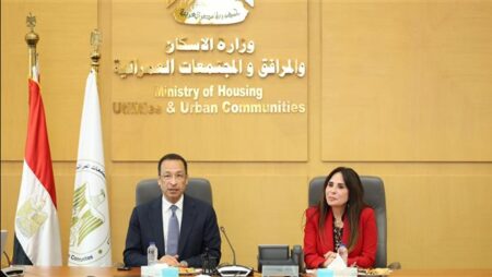 وزيرا الإسكان والاتصالات يتابعان إطلاق المرحلة الأولى لمنصة تصدير العقار المصري بالعلمين الجديدة