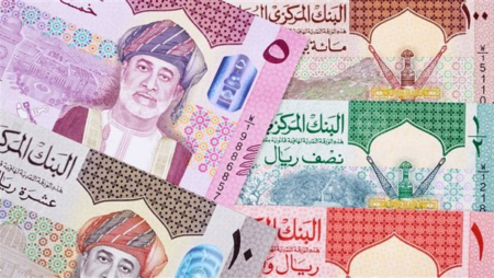 سعر الريال العماني أمام الجنيه في البنوك المصرية (آخر تحديث)