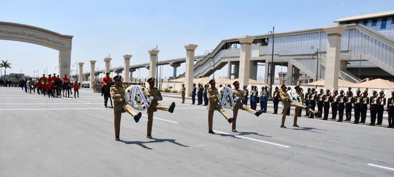 وزير الدفاع يتقدم الجنازة العسكرية للفريق يوسف عفيفى أحد قادة حرب أكتوبر المجيدة.. شاهد