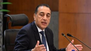رئيس الوزراء يتفقد عددا من المشروعات التنموية والخدمية بالبحيرة.. اليوم