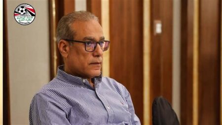 مصطفى عزام: فيفا يراجع مصروفات اتحاد الكرة 3 مرات سنويًا.. وكل "مليم" مسند بالورق مصطفى عزام: فيفا يراجع مصروفات اتحاد الكرة 3 مرات سنويًا.. وكل "مليم" مسند بالورق