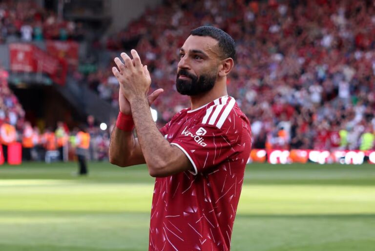 ليفربول يتلقى ضربة قوية بشأن بديل محمد صلاح المحتمل