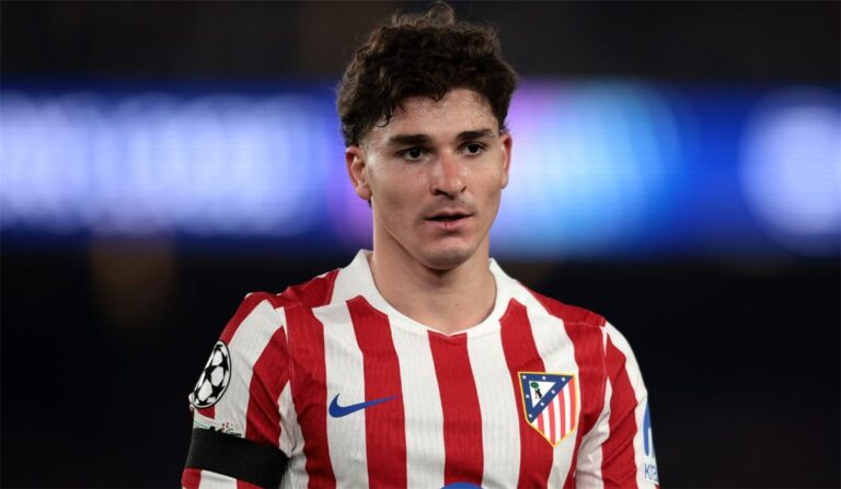 تقارير: أتلتيكو مدريد يقدم وعدًا لـ جوليان ألفاريز بشأن الانتقال إلى برشلونة تقارير: أتلتيكو مدريد يقدم وعدًا لـ جوليان ألفاريز بشأن الانتقال إلى برشلونة