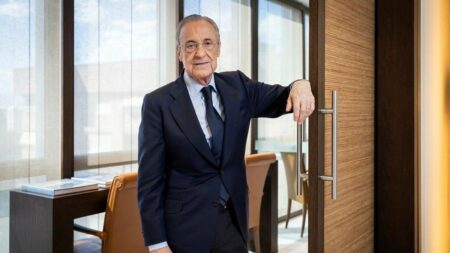 بيريز يعلن أولى صفقات ريال مدريد الموسم المقبل ويحسم مستقبل فينيسيوس ومبابي
